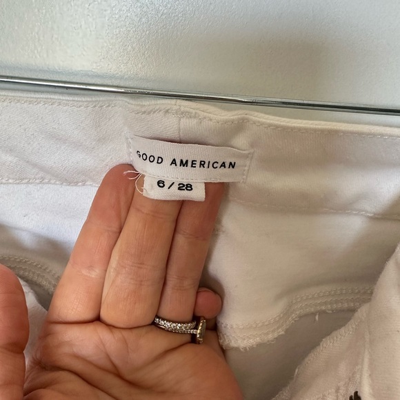 Good American Ripped Jeans - Picture 3 of 4